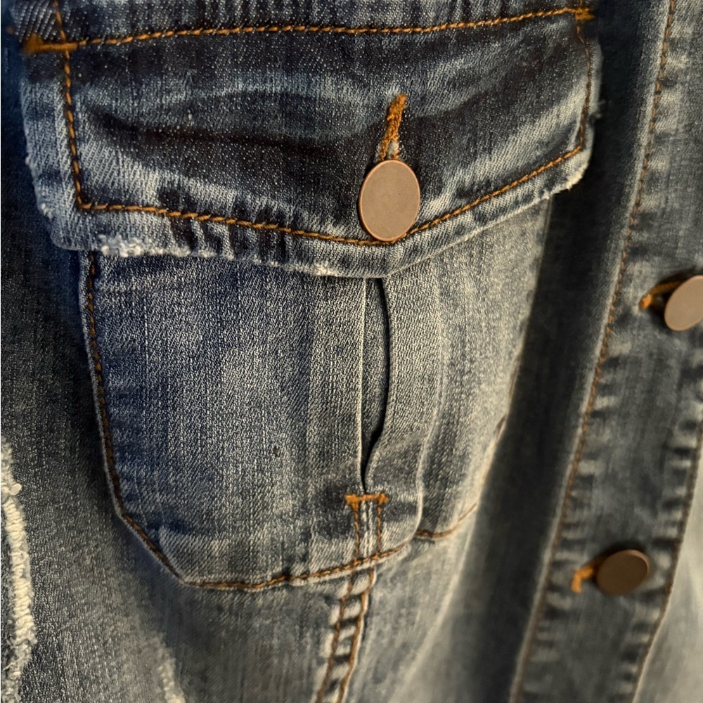 KUT FROM THE KLOTH➕Destroyed Denim Jacket - Picture 8 of 13
